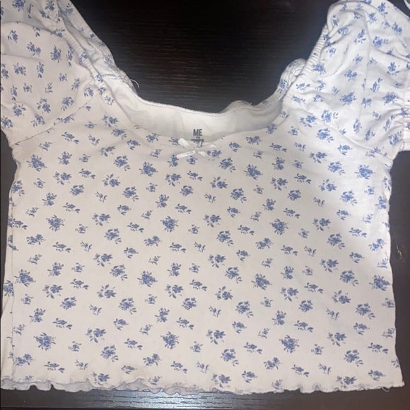 VINTAGE TOP:) - Picture 2 of 3